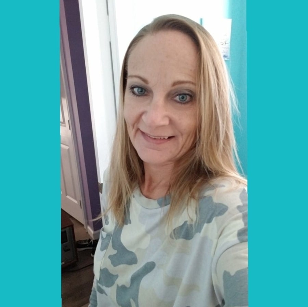Meet your Posher, Dannielle